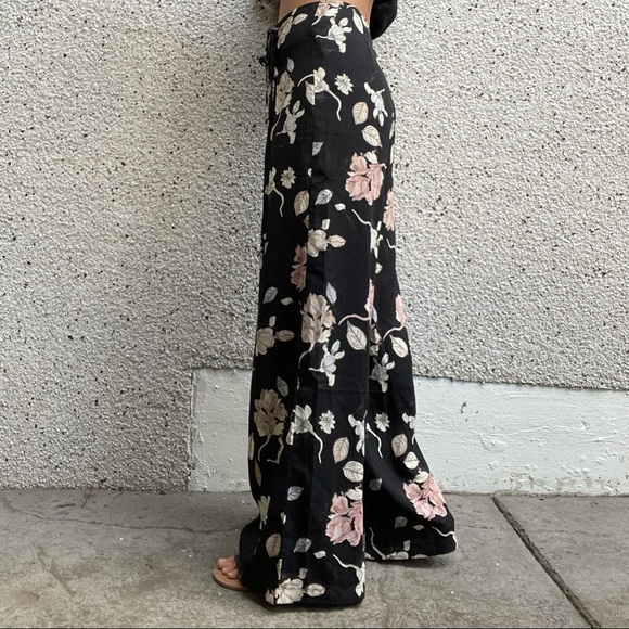 Flowy wide leg floral pants - Picture 3 of 4
